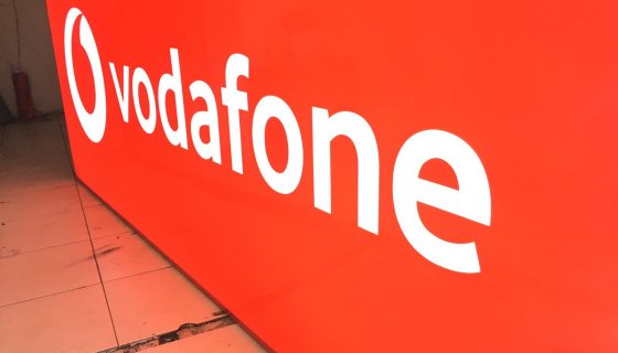 Yeni Model Vodafone Bayi Tabelası