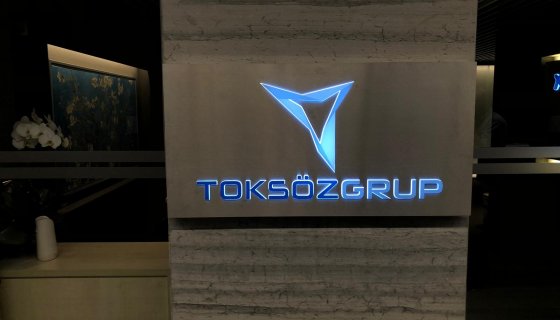 Toksöz Grup Işıklı Tabela