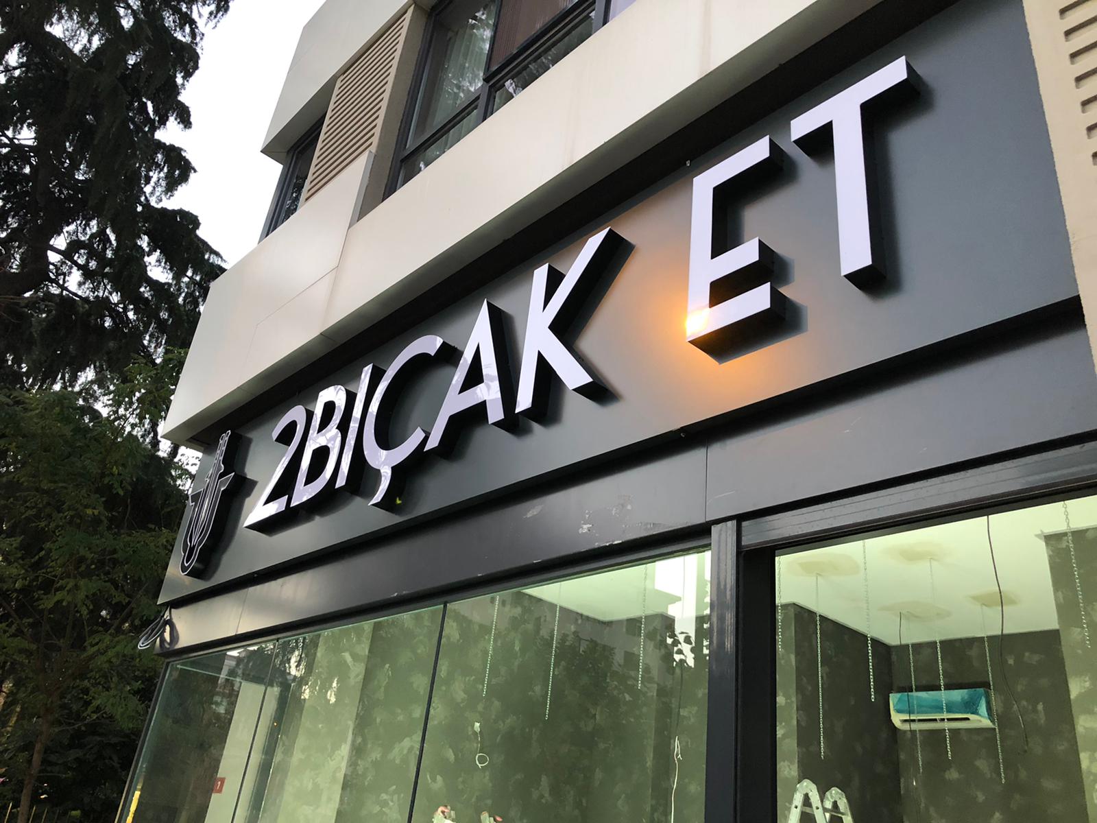 Işıklı Işıksız Restaurant Tabelası