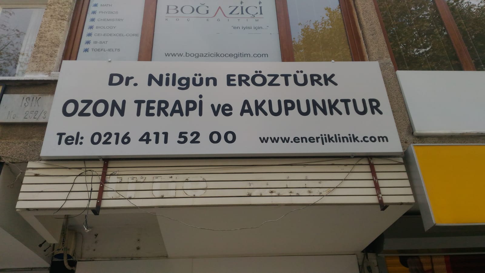 Doktor Işıksız Kompozit Tabela