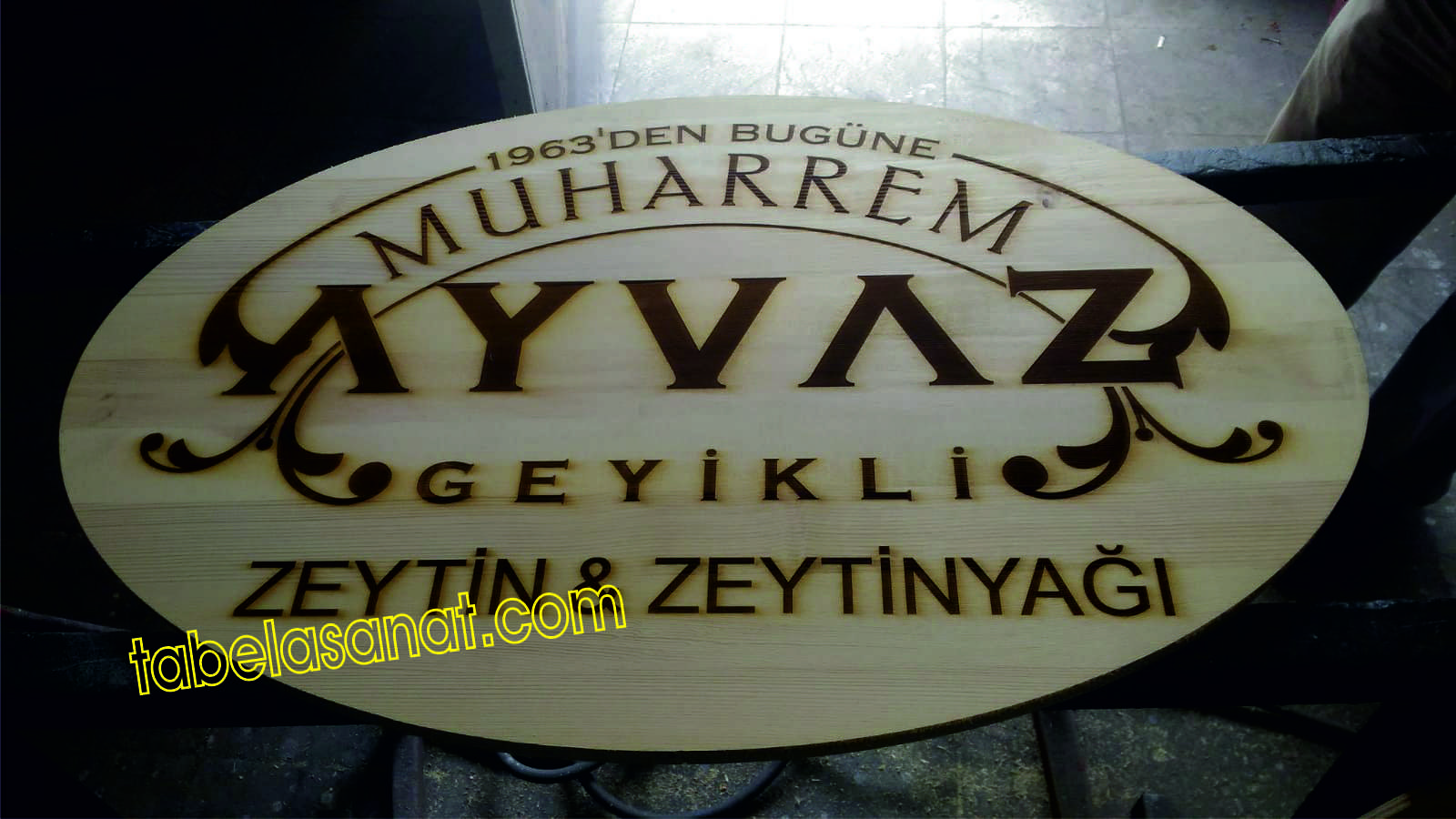 ahşap lazer kazıma oyma eskitme tabela