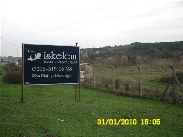 restaurant yol kenarı totem tabelası