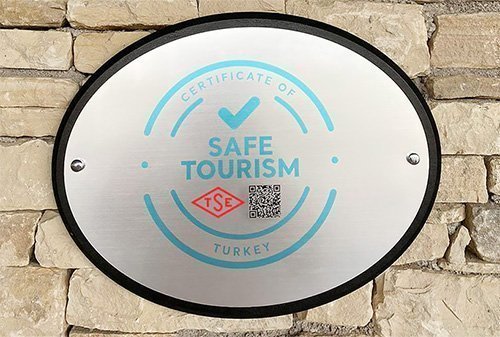 Safe Turizm Uyarı Tabelası