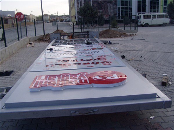 kanopi kutu harf led ışıklı totem tabela