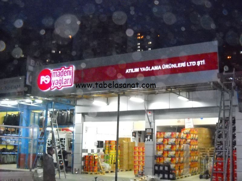 petrol ofisisi ışıklı tabela