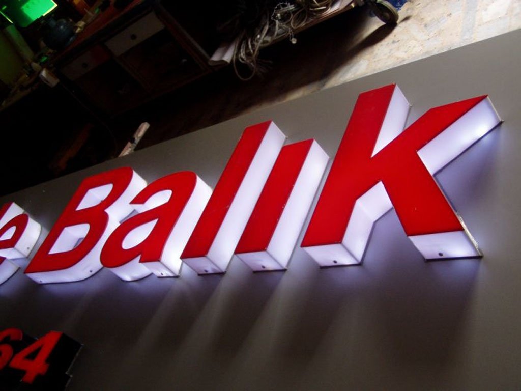 pleksi kutu harf ışıklı tabela tabelalar tabelası