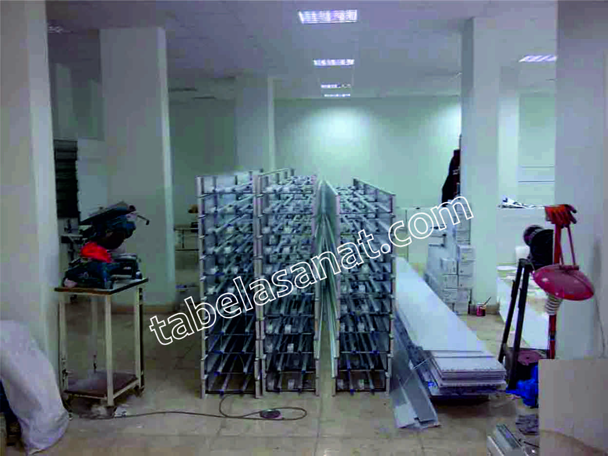 seri üretim ışıklı tabela imalat görselleri