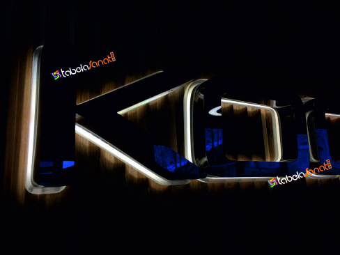 siyah krom paslanmaz kutu harf led ışıklı görselleri