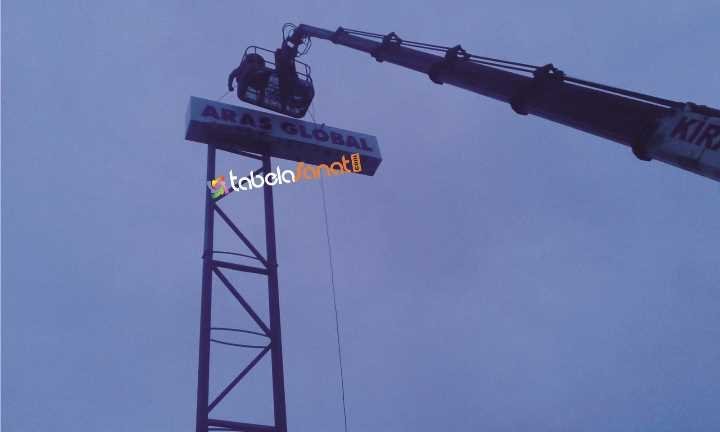 Totem Tabela İmalat Montaj Görselleri