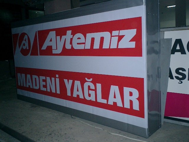 vinil germe totem ışıklı tabela tabelası tabelalar